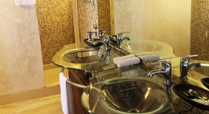 STONE TOWN HOTEL - AL-JOHARI BOUTIQUE HOTEL