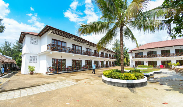 BEACH HOTEL - AMAAN BUNGLOW