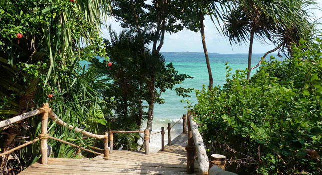 BEACH HOTEL - FUNDU LAGOON PEMBA