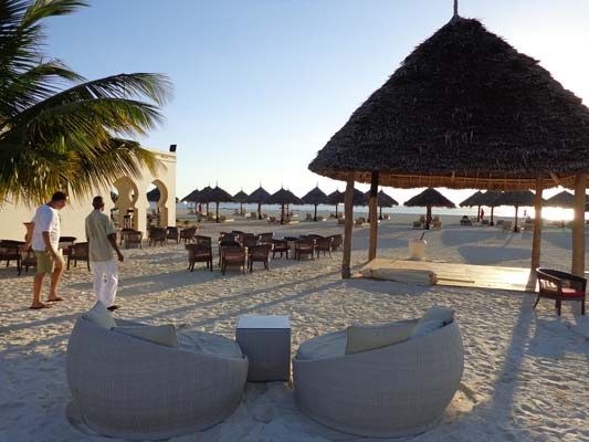 BEACH HOTEL - GOLD ZANZIBAR